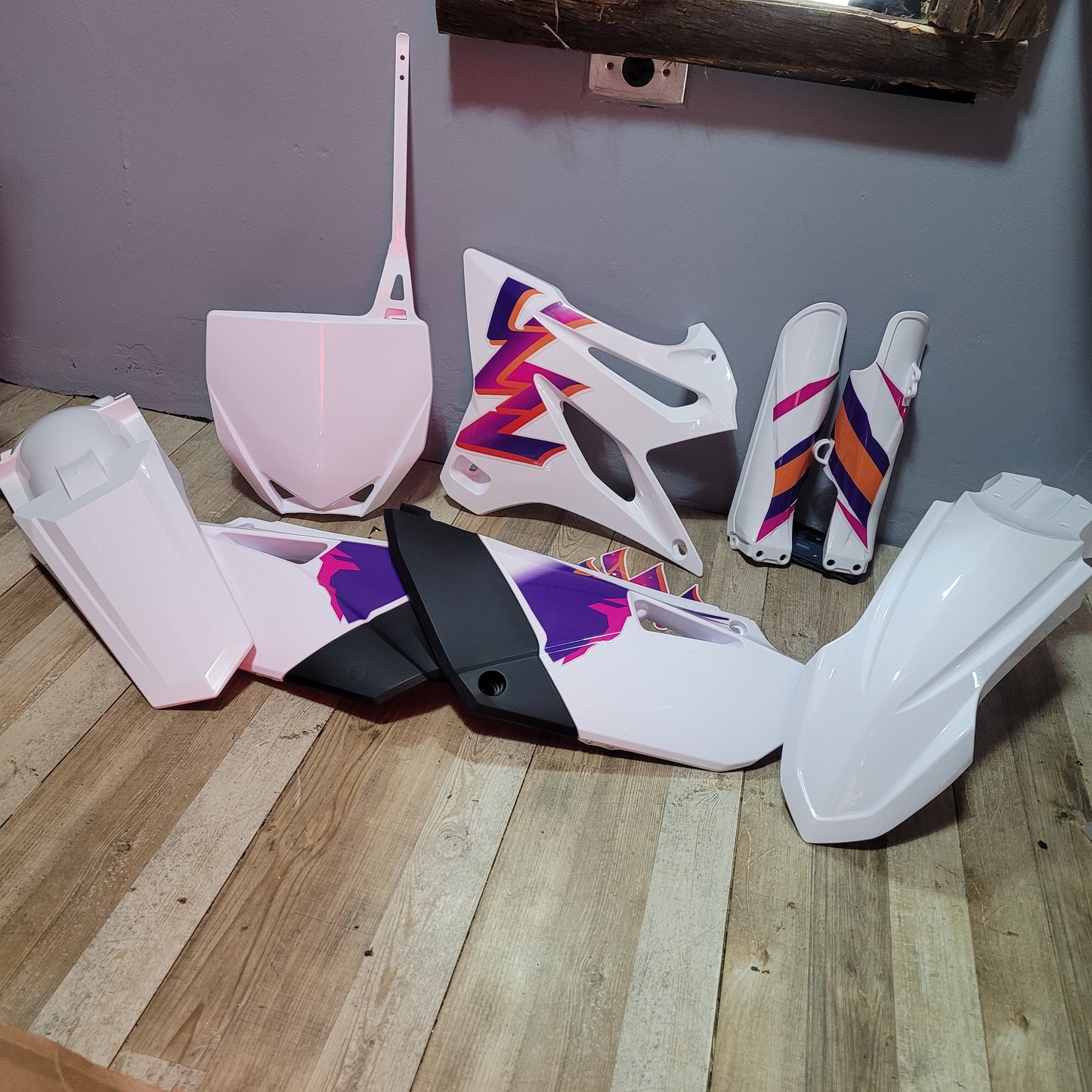 Kit Plástico UFO 50 aniversario YZ85