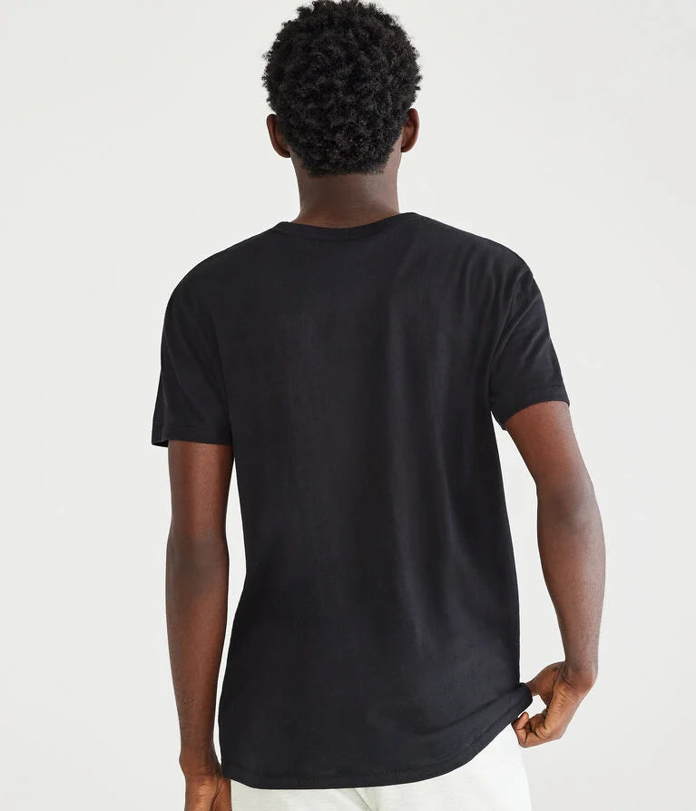 Camiseta con gráfico
Aeropostale