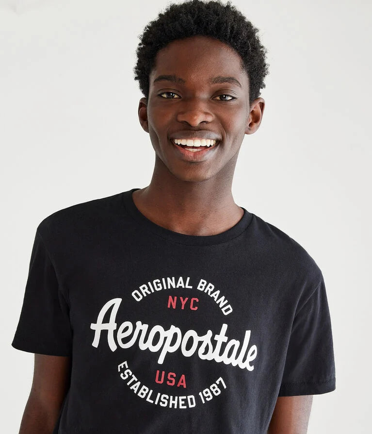 Camiseta con gráfico
Aeropostale