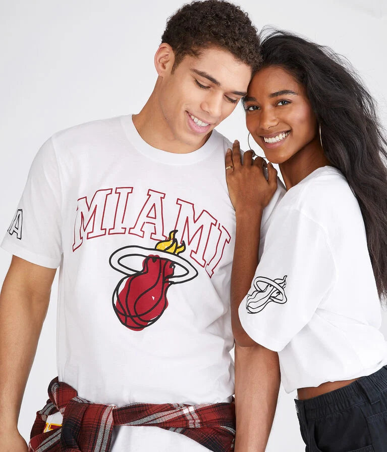 Camiseta Con Gráfico De Miami Heat Aeropostale