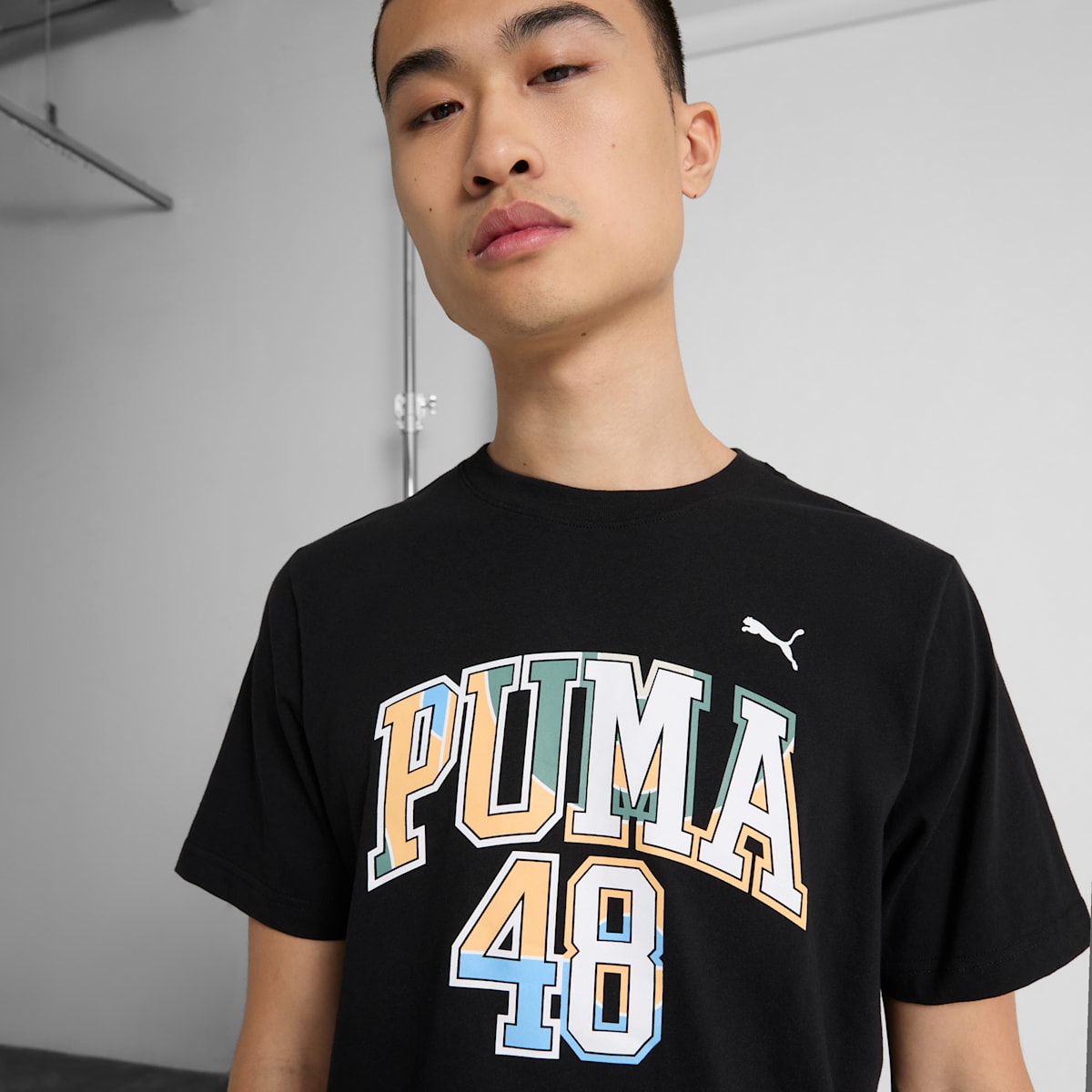 Camiseta Puma GRAPHICS Varsity