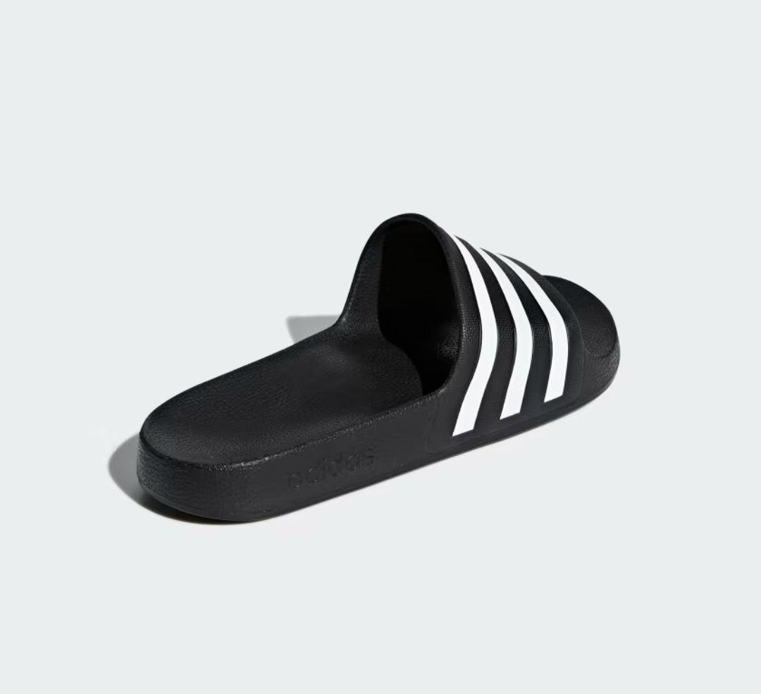 SANDALIAS ADILETTE
AQUA