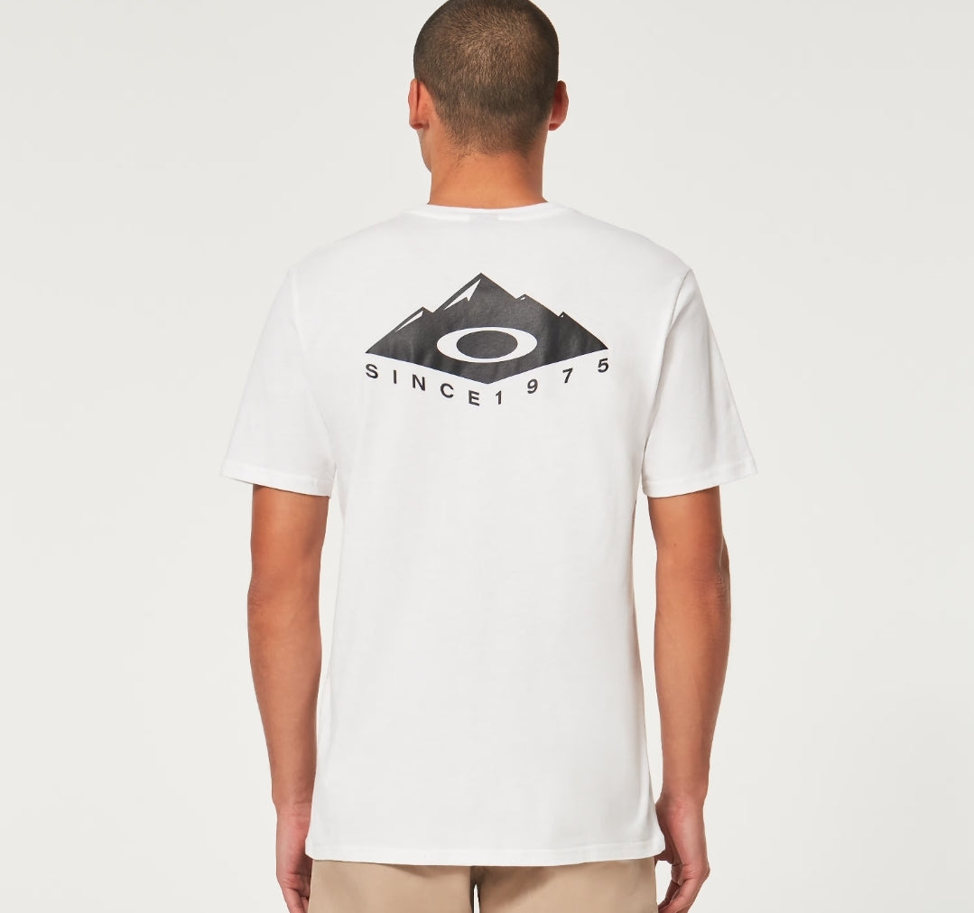 Camiseta oakley