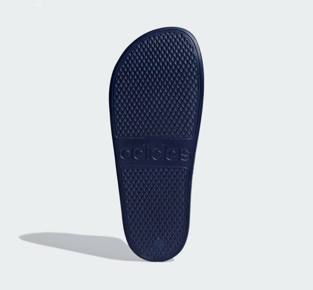 ADILETTE AQUA
SLIDES CHANCLAS ADIDAS